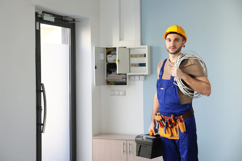 Travaux d’installation électrique Reims